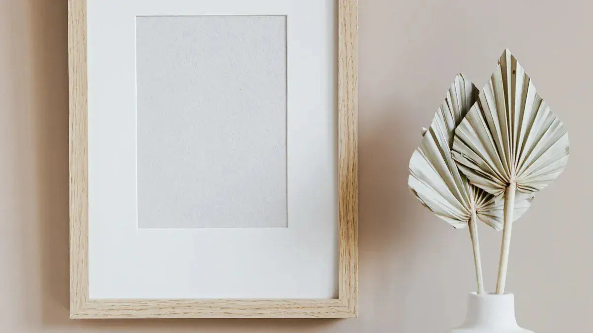 Emerging-Trends-in-Cordless-Digital-Frames-for-2025 PinturaLife