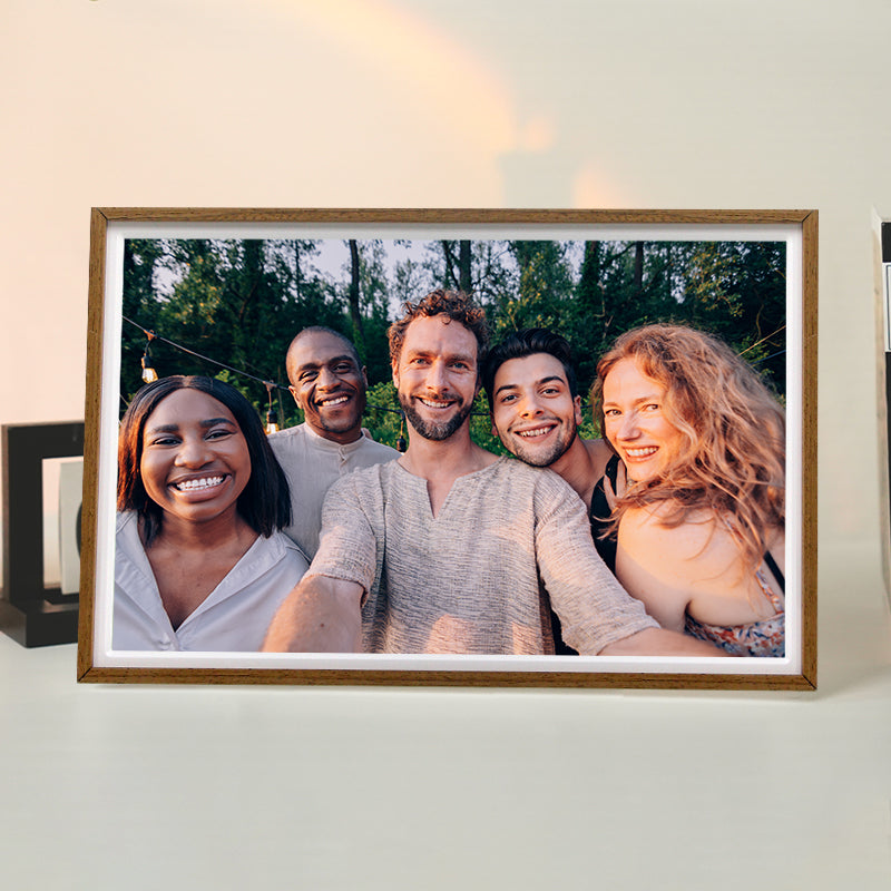 Pinpin 2.0 Aluminum Digital Photo Frame-Wood Grain Style