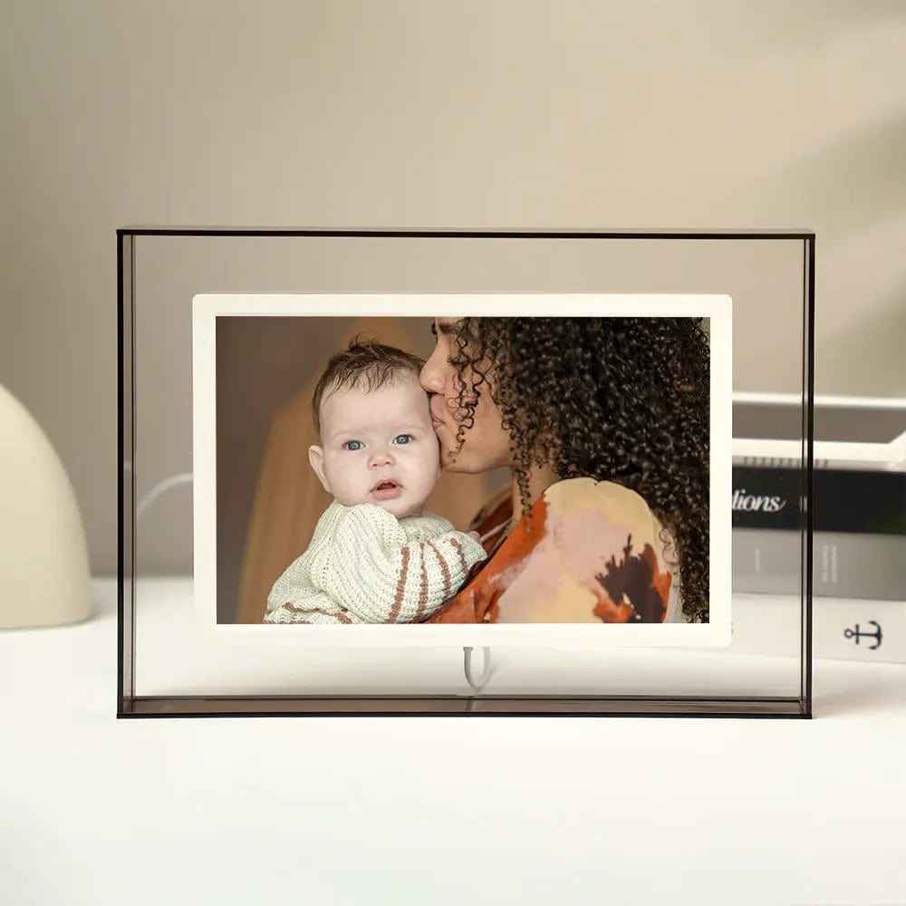 Pinpin 2.0 Gray Acrylic Digital Frame