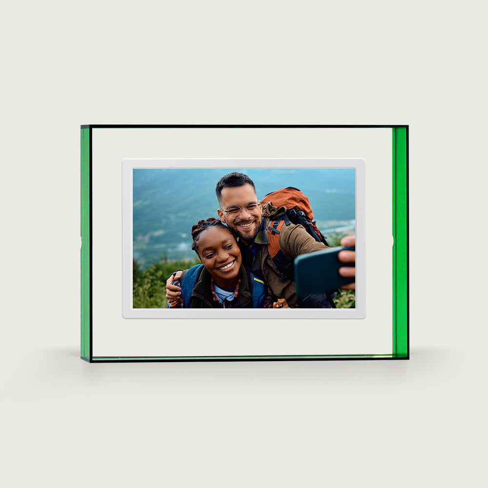 Pinpin 2.0 Green Acrylic Digital Frame