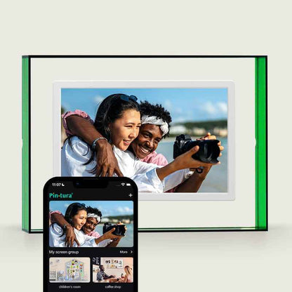 Pinpin 2.0 Green Acrylic Digital Frame
