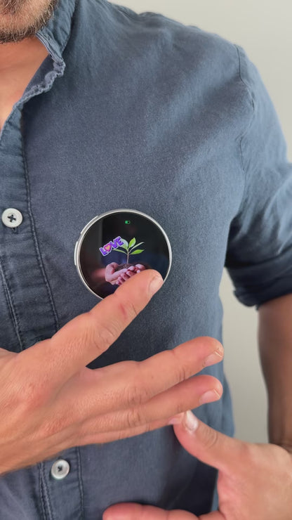 Smart Bluetooth Electronic Badge | DIY GIF Album & Video Player | ACG Convention Essential