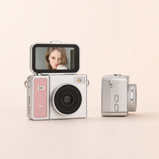 Pintura Mini Keychain Camera with Flip Screen